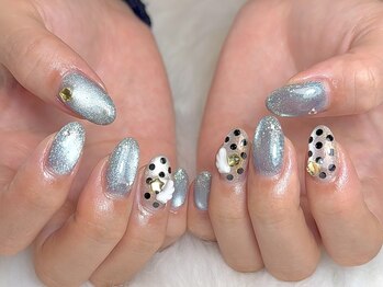 ラズワルド(Lazward)/うるきら＊ウィッシュコアネイル