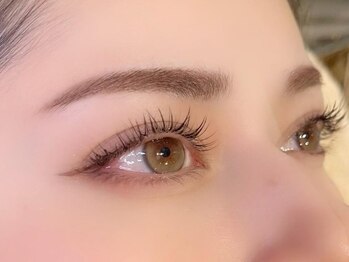 スタッドアイプラス(STUD eye+)の写真/【次世代エクス】通常の1.5倍の持続力！LEDまつエク¥4,950～☆