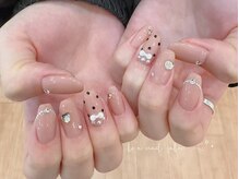 レア(Le'a)/ドットとパーツ組み合わせネイル