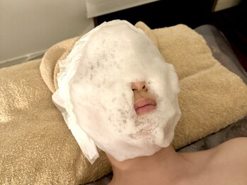 サラスキン(sarah skin)の写真/繰り返す毛穴の開きや黒ずみに！高純度スピキュールが的確にアプローチし、引き締まったなめらか陶器肌へ★