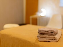 レディースケアサロンLUNEの雰囲気（癒しの空間で受けるストーンオイルマッサージは至福の時間）