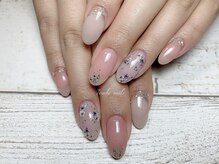 トゥーシェネイルズ(Touche'nails)/オフィス押し花