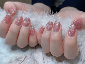 ネイル スパ ココプラス(Nail spa Cocoplus)/韓国風偏光ラメ×ぷっくりハート