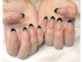 ルヒアネイル イオン戸畑ショッピングセンター店(Ruhia Nail)/黒フレンチネイル