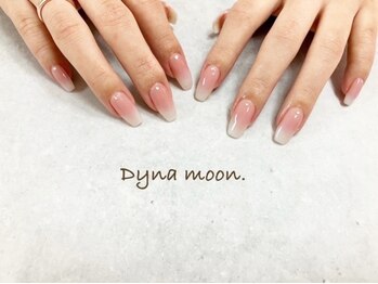 ダイナ ムーン(Dyna moon.)の写真/自爪を削らないパラジェル専門サロン。丁寧なケアと高技術でモチの良さ◎思わず見てしまう美しい指先へ♪