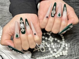 宝石緑×ストーン