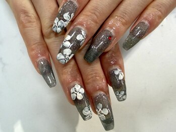 ネイルファクトの写真/姫路駅近[山陽百貨店]シンプルで健康的な美しさを求める方に☆爪に優しい丁寧な施術が大人気♪Foot同価格!!