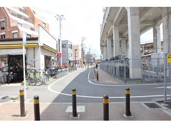 アイラッシュアンドヘアメイク チュラ(chula)/【道案内】8.そのまま直進です