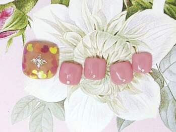 ネイルライフ(NailLife)/囲みハートホロフットネイル