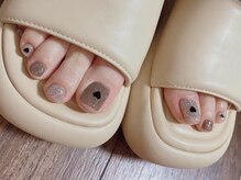 レミア 横須賀中央(REMIA)/フットフラッシュネイル＋ホロ