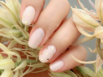 青山ネイル 池袋店の写真/【ハンドジェルネイル】大人女性に人気の上品シンプルデザイン♪パラジェル追加料金なし