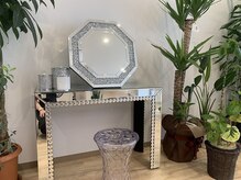 ブルービー(BLUE BEE)