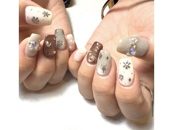 フレイムス アイラッシュ アンド ネイル(FRAMES)/大人nuannce