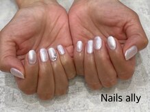 ネイルズアリー 立川店(Nails ally)/パールホワイト×シンプル×白