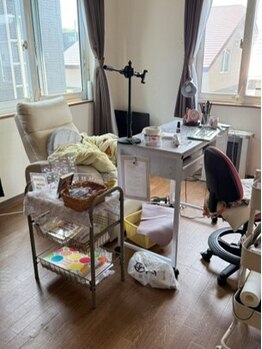 Bliss Nail 千歳 【ブリスネイル/フィルイン専門】の写真/\現実から少し離れた隠れ家サロン/周りを気にせず自分だけのネイル時間を♪納得の施術で大満足の爪に◎