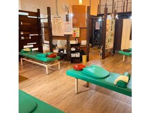 和鍼灸整骨院 イオン若松院の雰囲気（【お買い物帰りに◎】若松区評判★イオン若松1F♪[整体/肩こり]）