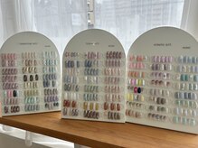 ネイルズカフェアン 飾磨店(nails cafe an)の雰囲気（定額サンプルのデザインが可愛いと好評です♪）
