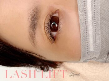 ロマ(Loma)/ラッシュリフト