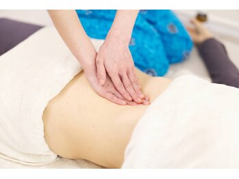 ふわりふわ 大宮西口店/お腹セラピーのチネイザン