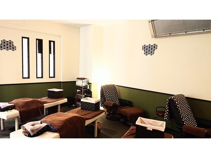 手温 マーサ21店の写真