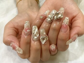 アペル(apare)の写真/深爪やキレイに爪を伸ばしたい方にオススメ◎憧れの指先に変身！《長さだし★ワンカラー仕上げ¥11000》