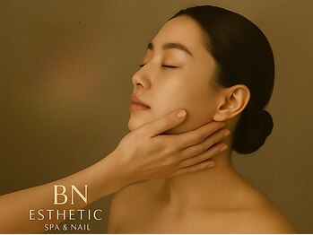 ビーエヌ エステティックアンドスパ(BN ESTHETIC&SPA)の写真/【NEW！リフトアップ最強】マイクロカレント小顔コルギ★