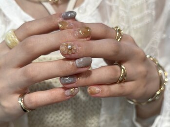 ニキ ヘアー ネイル(niki hair nail)の写真/トレンドを取り入れた《ニュアンスネイル》大人っぽさの中にさりげない可愛さをプラス◎今注目のデザイン☆