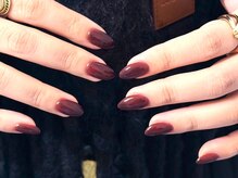 パダアット ヴァラネイル 天神南店(PADA at VALLANAIL)/ボルドー/深めカラー/ちゅるん