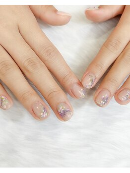 ボタニカルフラワーのネイル