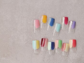 ツインネイル 平塚駅前店(twin.nail)の写真/《全メニュー丁寧なケア付》シンプルから旬のワンホンまで幅広く対応★自爪を削らないフィルインで美爪に！