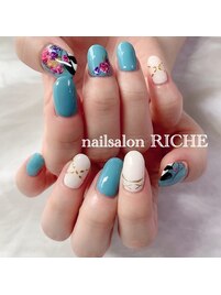 コンサートの衣装ネイル