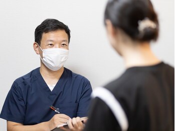 山崎エバー整骨院の写真/【山崎駅徒歩30秒】お客様一人一人に寄り添った丁寧なカウンセリング・施術に定評あり☆身体の不調改善に◎