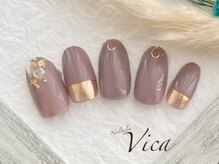 ヴィカ(Vica)/秋のくすみカラーネイル