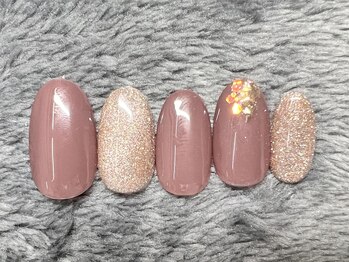 アミュレット(AMULET)/11月定額　4950円