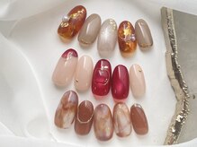 ネイルズガーデン(NAILS GARDEN)の雰囲気（サンプルの種類が豊富◎大人の秋ネイルも♪カラーは800色以上）