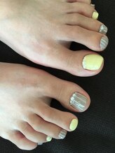 ネイル ペルレ(nail perle)/ふんわりイエロー
