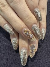 ネイルモア 三軒茶屋店(NAIL moA)/ちょっぴりゴージャス♪