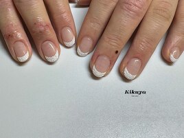 フラワーフレンチネイル