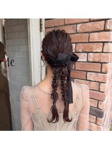 アジル(asile)/ポニーテールアレンジ