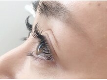 クオラ(Cuora)/横顔美人に♪