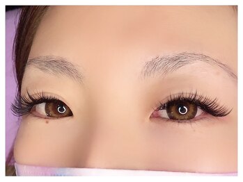 エモル(emol)/ボリュームラッシュ4D つけ放題