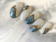 アロナ ネイルサロン アンド スクール(alona)/ターコイズとゴールドの相性が◎