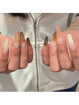 長さ出しのできるサロン