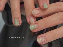 マリーネイルズ 表参道店(MARIE NAILS)/定額￥6600 グリーンラメ　0127a