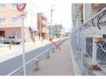 アイラッシュアンドヘアメイク チュラ(chula)/【道案内】9.左手に見えてきます