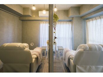 ラブラ バイ スウェラ(Love la by swella)/まつげパーマ