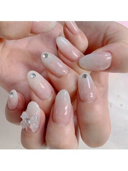 ユリネイル(YuRii Nail)/