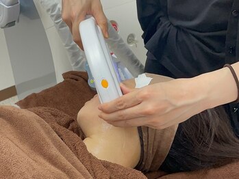 エレノア 錦糸町(ELEANOR)の写真/【レディース顔脱毛￥5000～】くすみが気になる方にオススメ◎メイクのりもUP！自信に満ちた素肌美人に♪