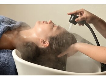 ツボミ(TSUBOMI)/炭酸泉で汚れもしっかり落とす