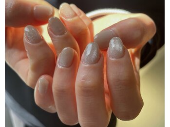 ハンドワークネイル(handworknail)/ちゅるんと透明感溢れるマグ